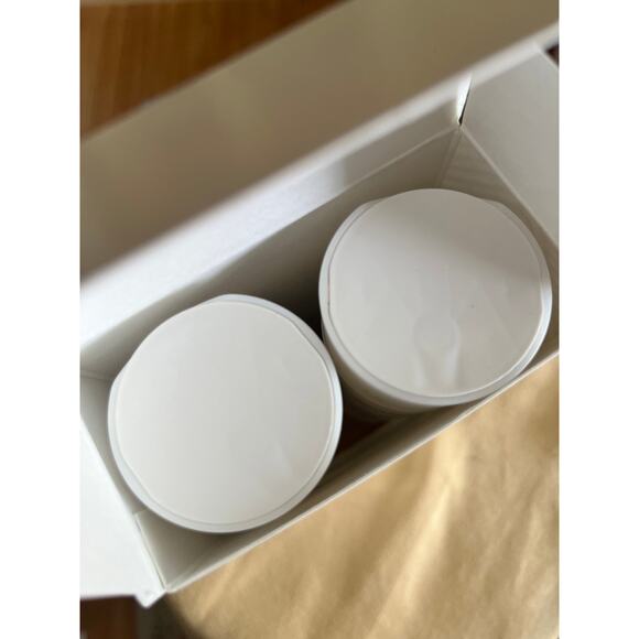 Goldwell Dual Senses Shampoo & Conditioner Set- Just Smooth - Picture 2 of 3